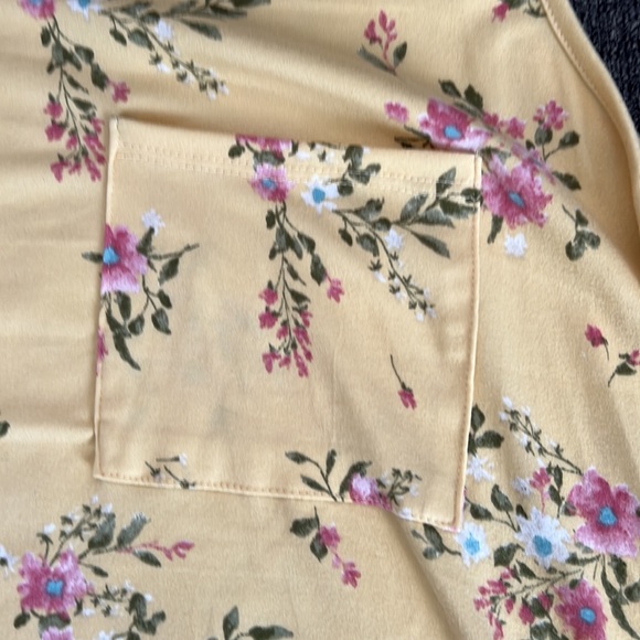 Tank - Picture 2 of 3